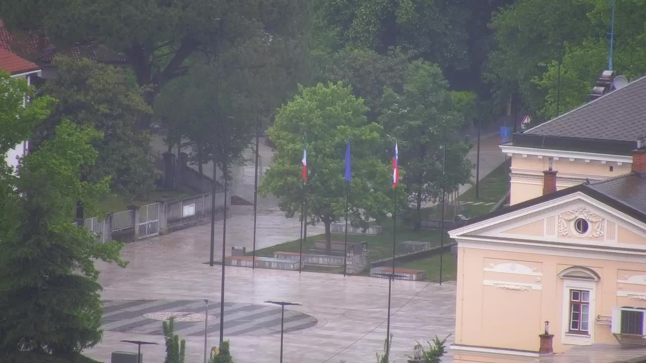 Nova Gorica i Gorica: Prekrasan Pogled iz Franjevačkog Samostana Kostanjevica