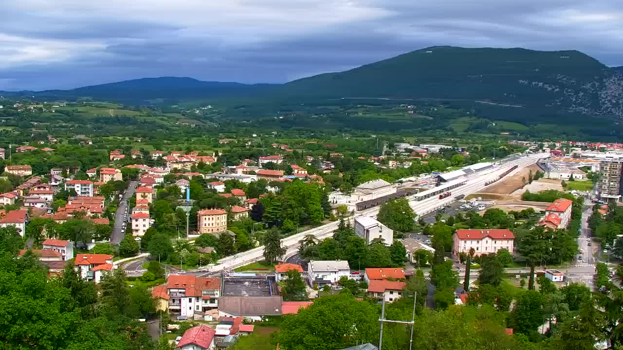 Nova Gorica y Gorizia: Impresionantes Vistas desde el Monasterio Franciscano de Kostanjevica
