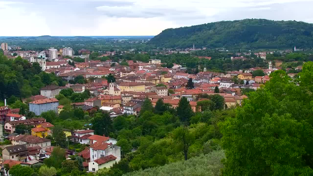 Nova Gorica und Görz: Atemberaubende Aussicht vom Franziskanerkloster Kostanjevica