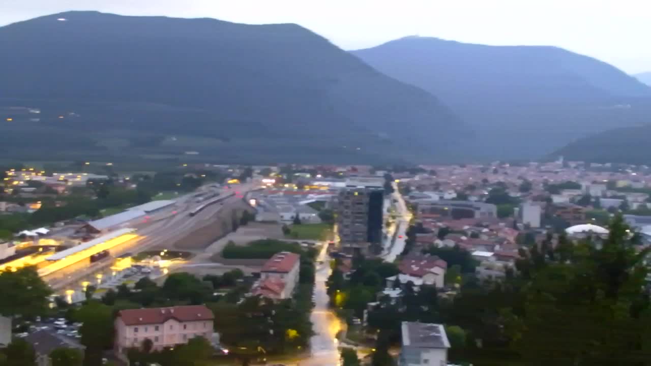 Nova Gorica et Gorizia : Vue Imprenable depuis le Monastère Franciscain de Kostanjevica