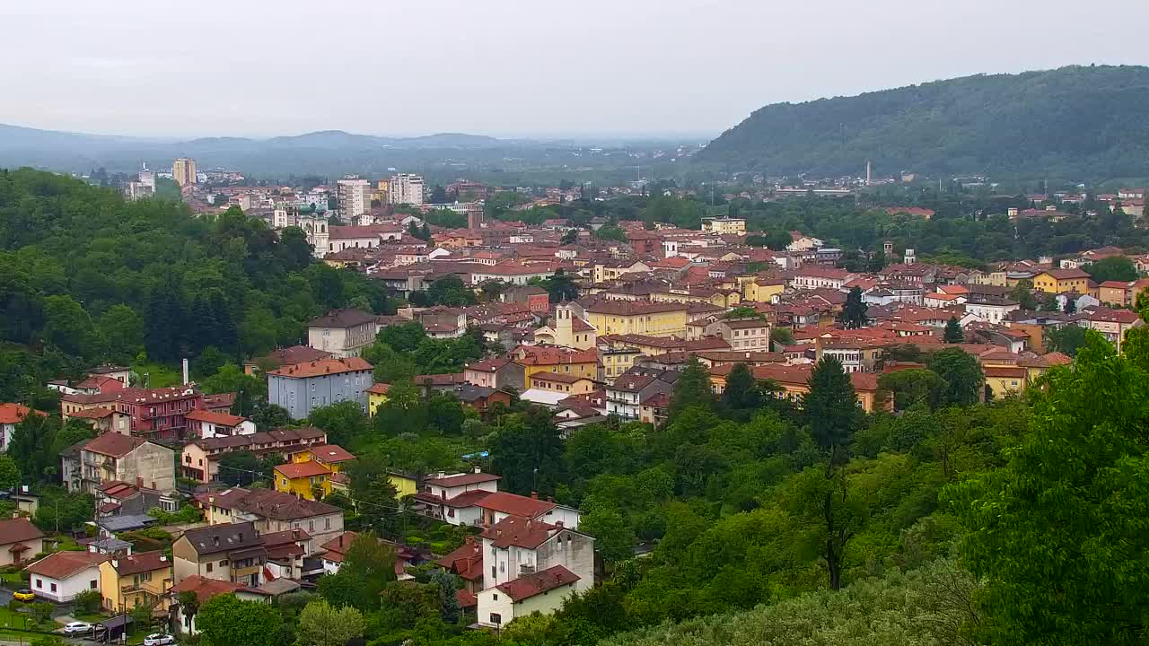 Nova Gorica i Gorica: Prekrasan Pogled iz Franjevačkog Samostana Kostanjevica