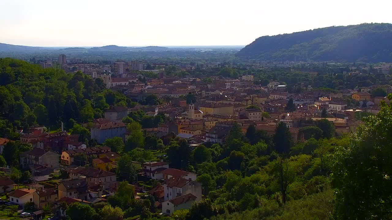 Nova Gorica y Gorizia: Impresionantes Vistas desde el Monasterio Franciscano de Kostanjevica