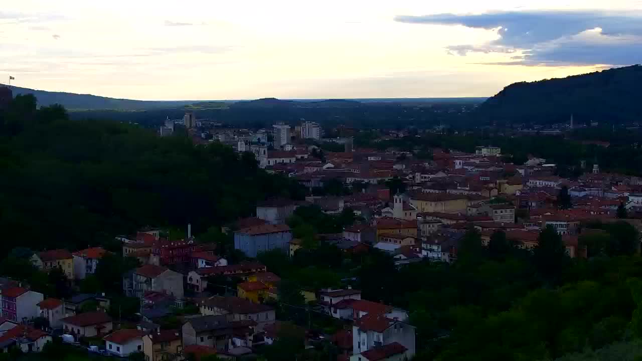 Nova Gorica und Görz: Atemberaubende Aussicht vom Franziskanerkloster Kostanjevica