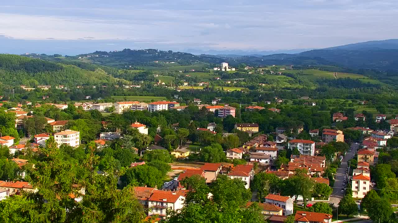 Nova Gorica y Gorizia: Impresionantes Vistas desde el Monasterio Franciscano de Kostanjevica