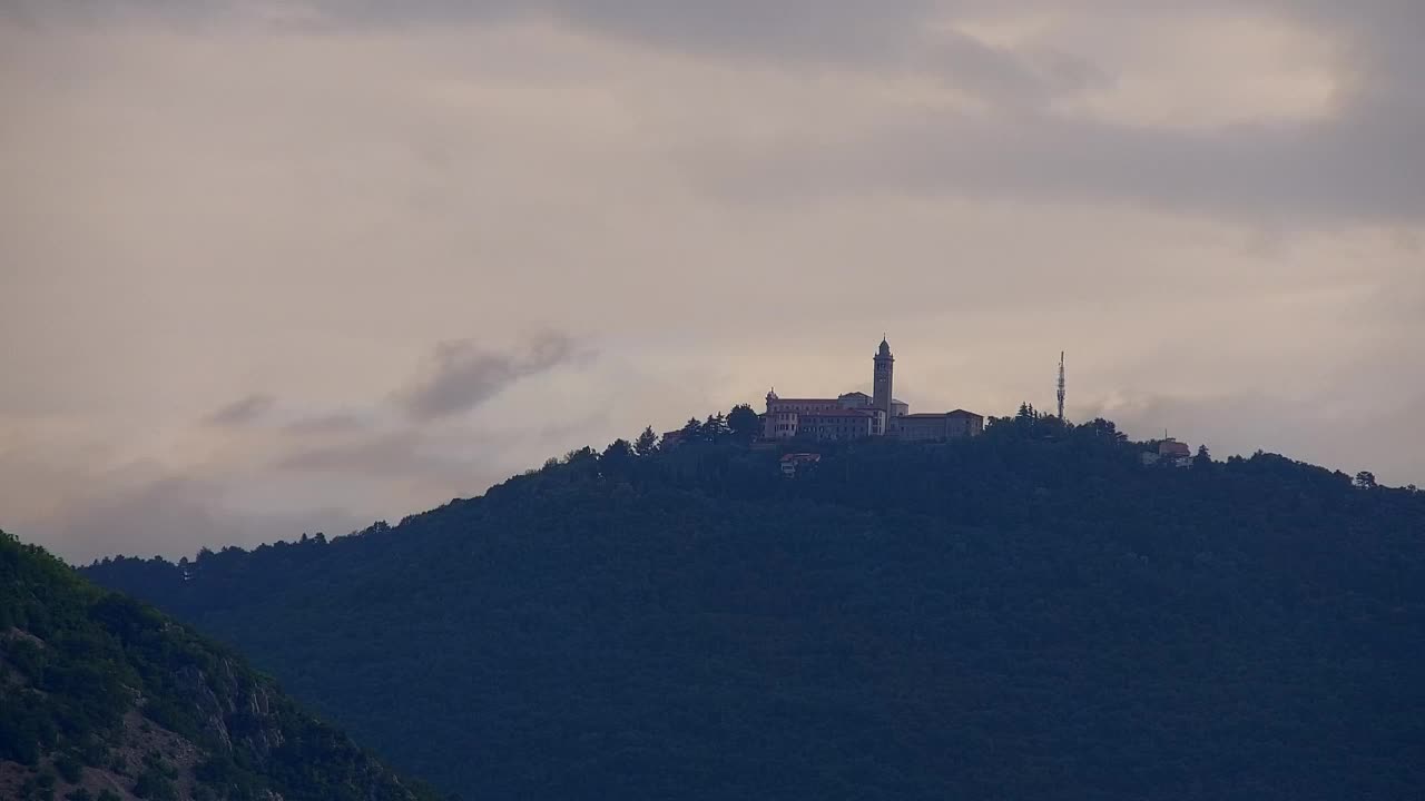 Nova Gorica in Gorica: Čudovit Razgled iz Frančiškanskega Samostana Kostanjevica
