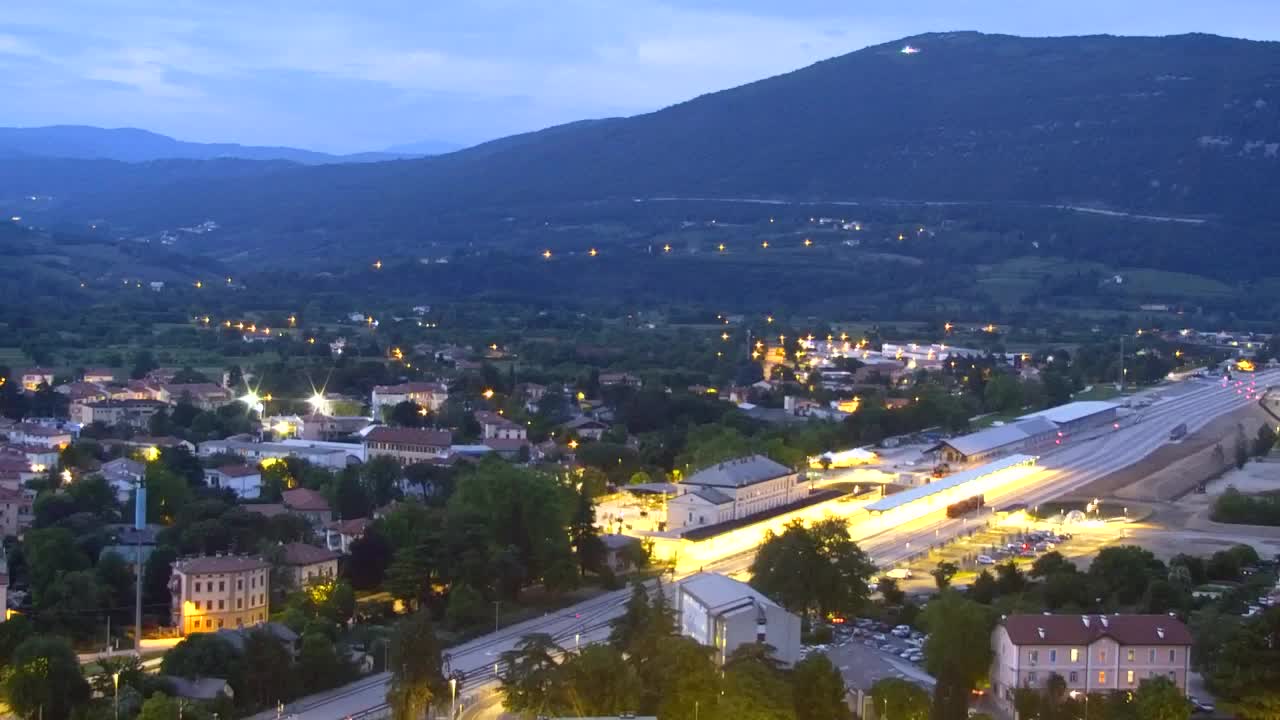 Nova Gorica e Gorizia: Panorama Mozzafiato dal Convento Francescano di Castagnevizza