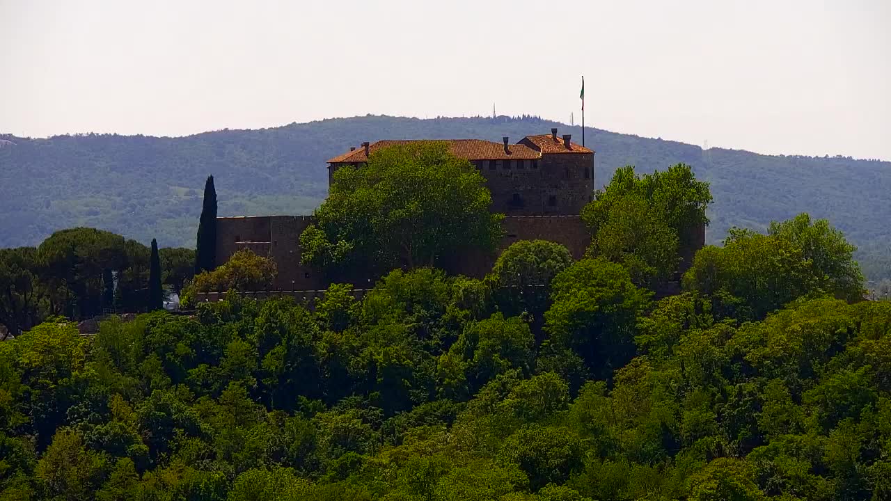 Nova Gorica y Gorizia: Impresionantes Vistas desde el Monasterio Franciscano de Kostanjevica