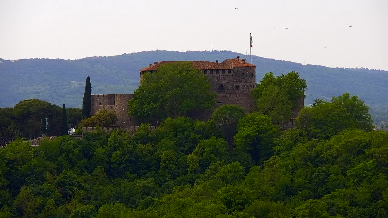Nova Gorica und Görz: Atemberaubende Aussicht vom Franziskanerkloster Kostanjevica