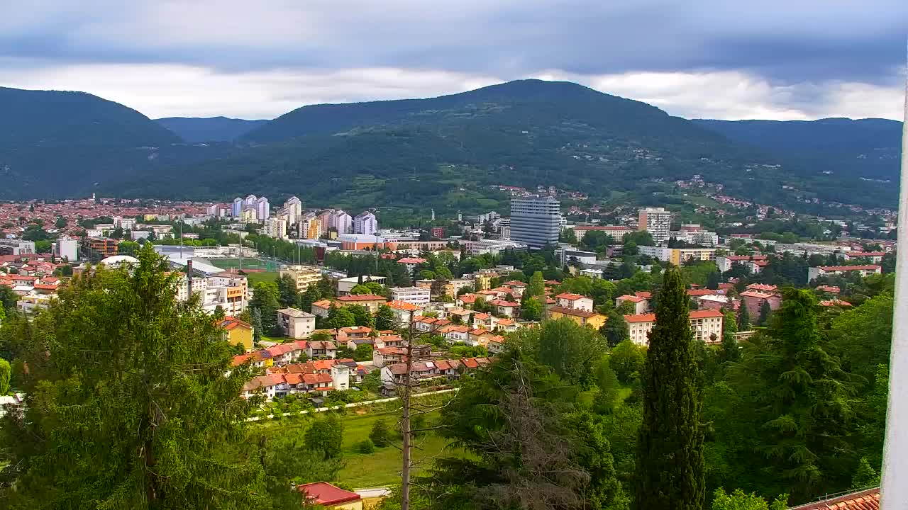 Nova Gorica et Gorizia : Vue Imprenable depuis le Monastère Franciscain de Kostanjevica