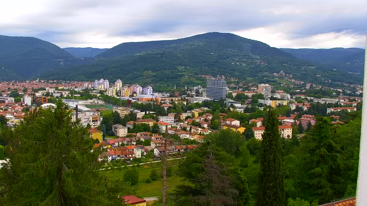 Nova Gorica und Görz: Atemberaubende Aussicht vom Franziskanerkloster Kostanjevica