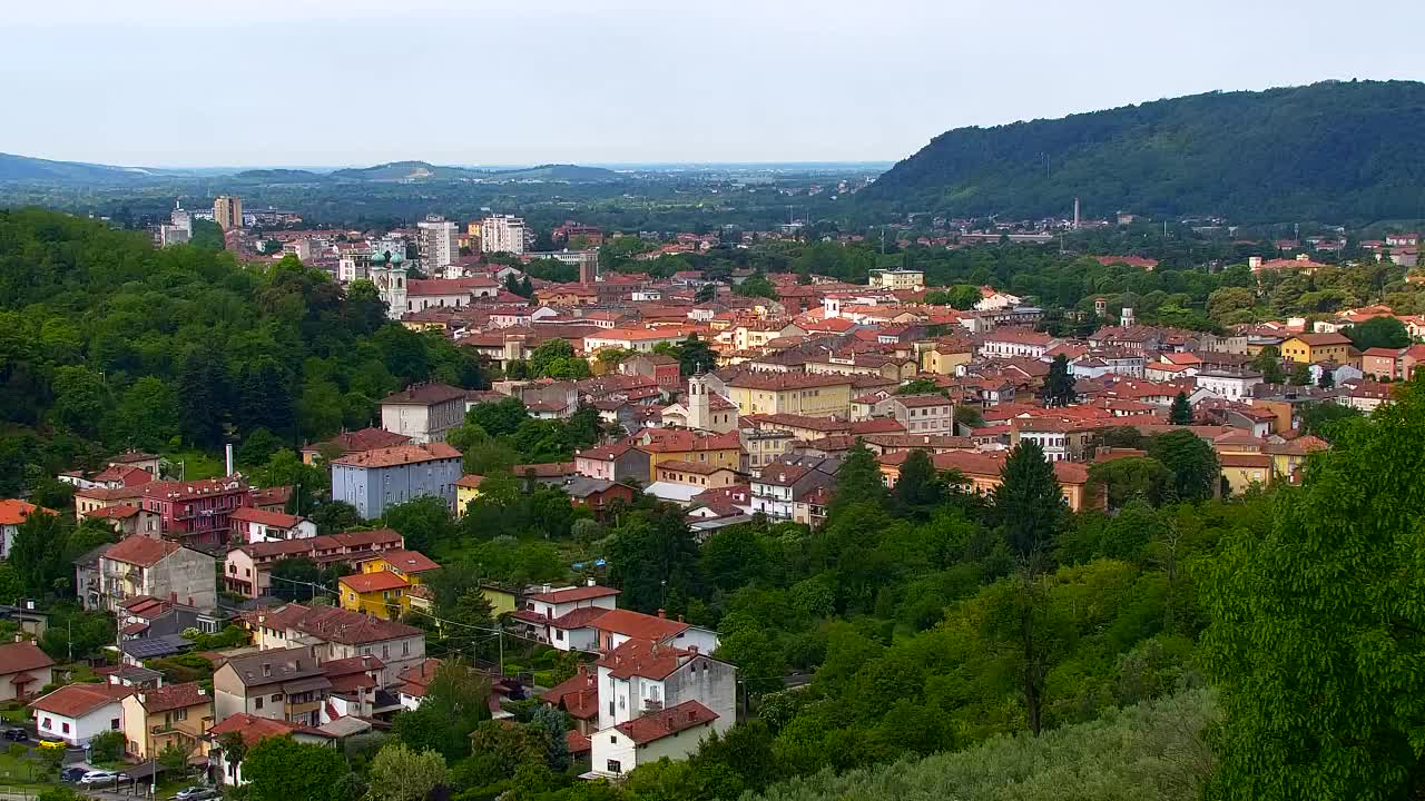 Nova Gorica und Görz: Atemberaubende Aussicht vom Franziskanerkloster Kostanjevica