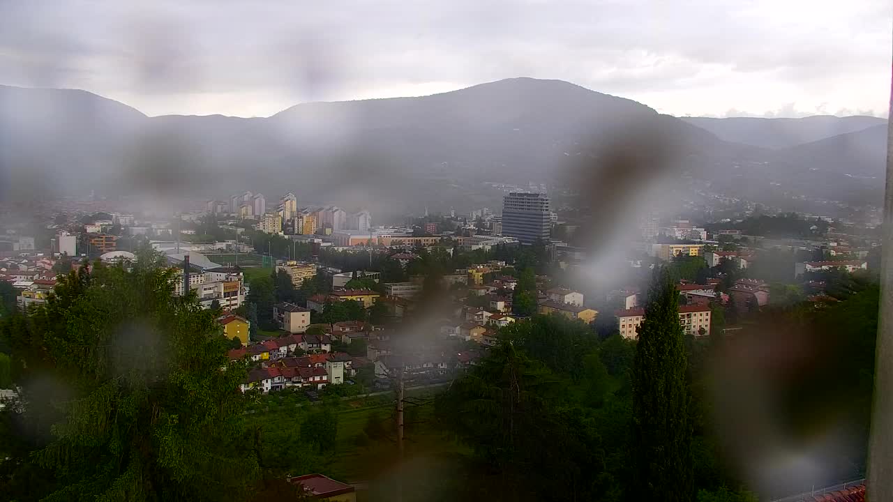 Nova Gorica e Gorizia: Panorama Mozzafiato dal Convento Francescano di Castagnevizza