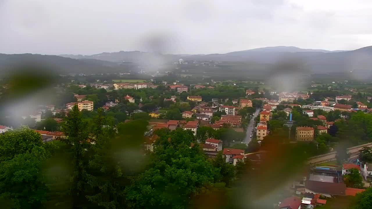 Nova Gorica y Gorizia: Impresionantes Vistas desde el Monasterio Franciscano de Kostanjevica