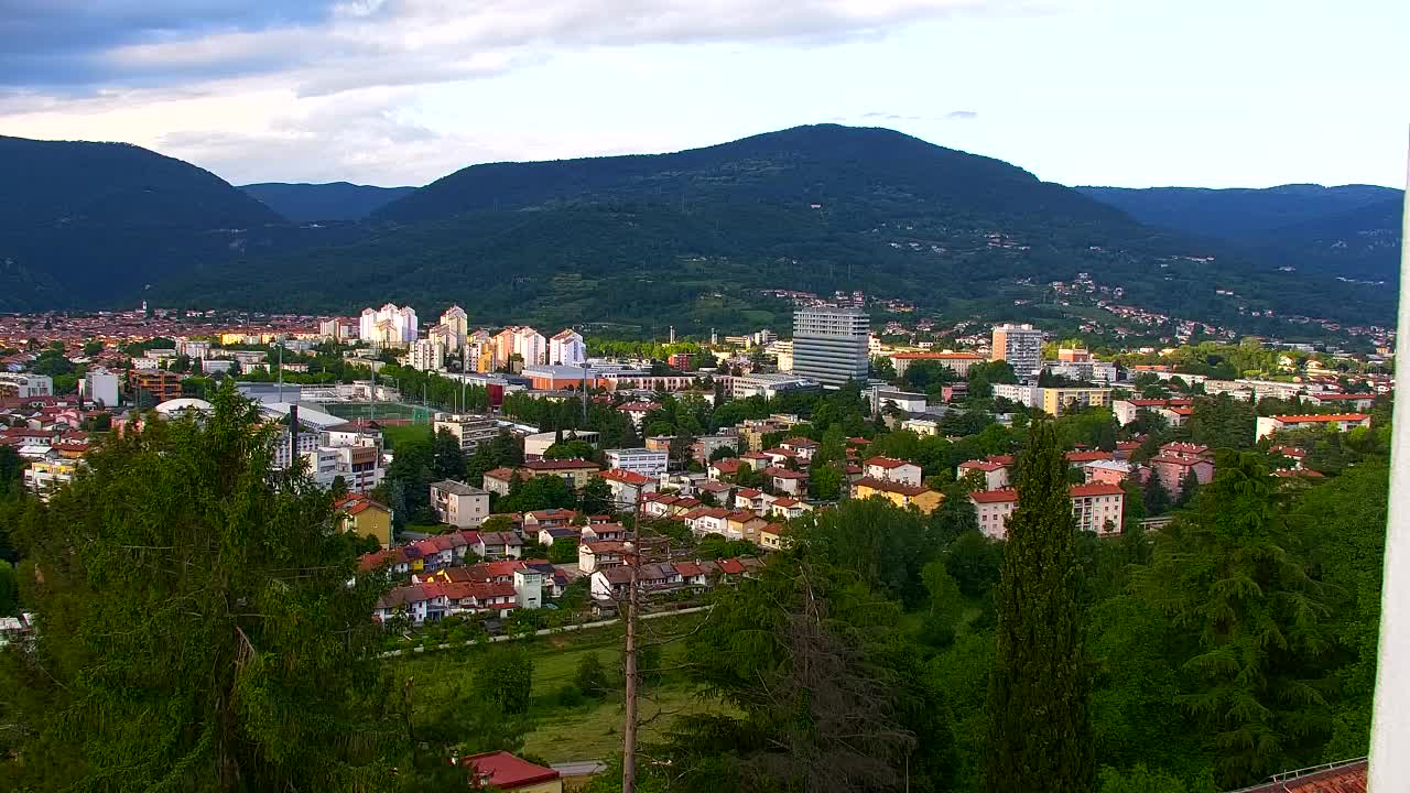 Nova Gorica y Gorizia: Impresionantes Vistas desde el Monasterio Franciscano de Kostanjevica