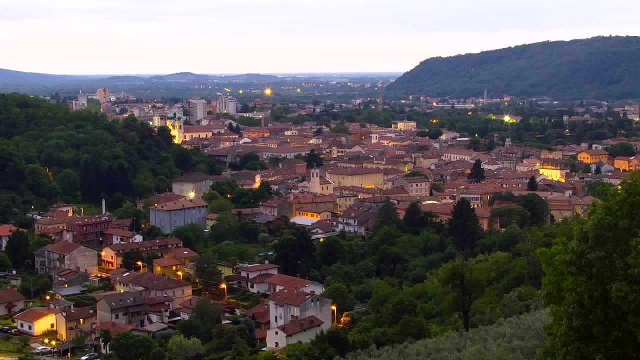 Nova Gorica in Gorica: Čudovit Razgled iz Frančiškanskega Samostana Kostanjevica