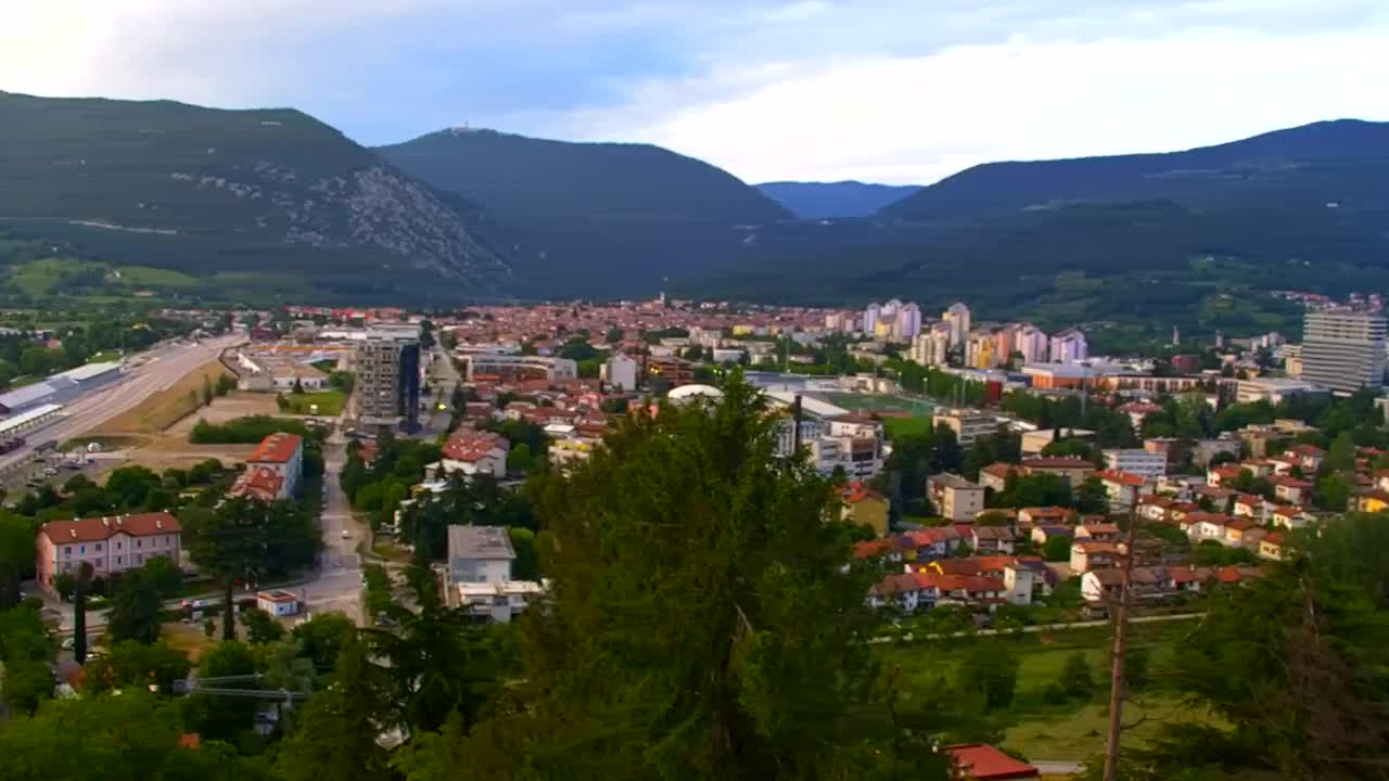 Nova Gorica e Gorizia: Panorama Mozzafiato dal Convento Francescano di Castagnevizza