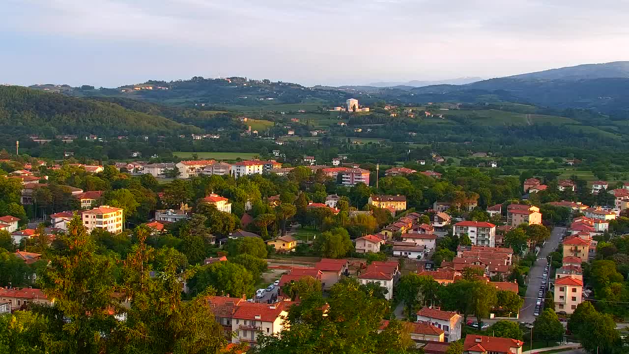 Nova Gorica y Gorizia: Impresionantes Vistas desde el Monasterio Franciscano de Kostanjevica
