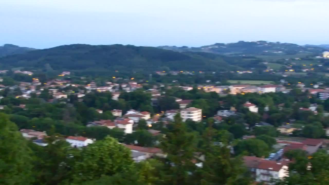 Nova Gorica e Gorizia: Panorama Mozzafiato dal Convento Francescano di Castagnevizza