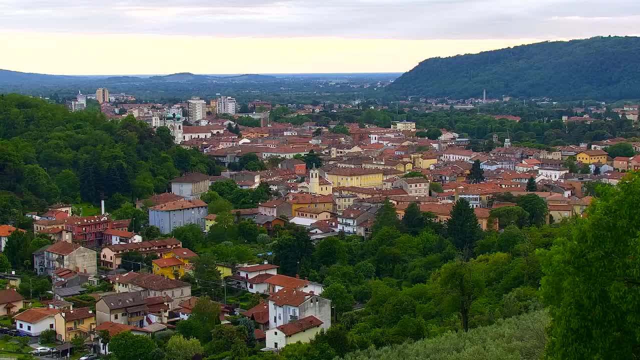 Nova Gorica und Görz: Atemberaubende Aussicht vom Franziskanerkloster Kostanjevica