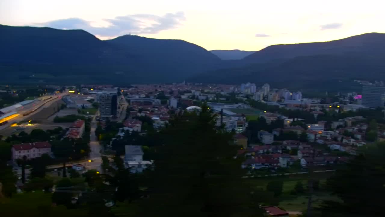 Nova Gorica und Görz: Atemberaubende Aussicht vom Franziskanerkloster Kostanjevica