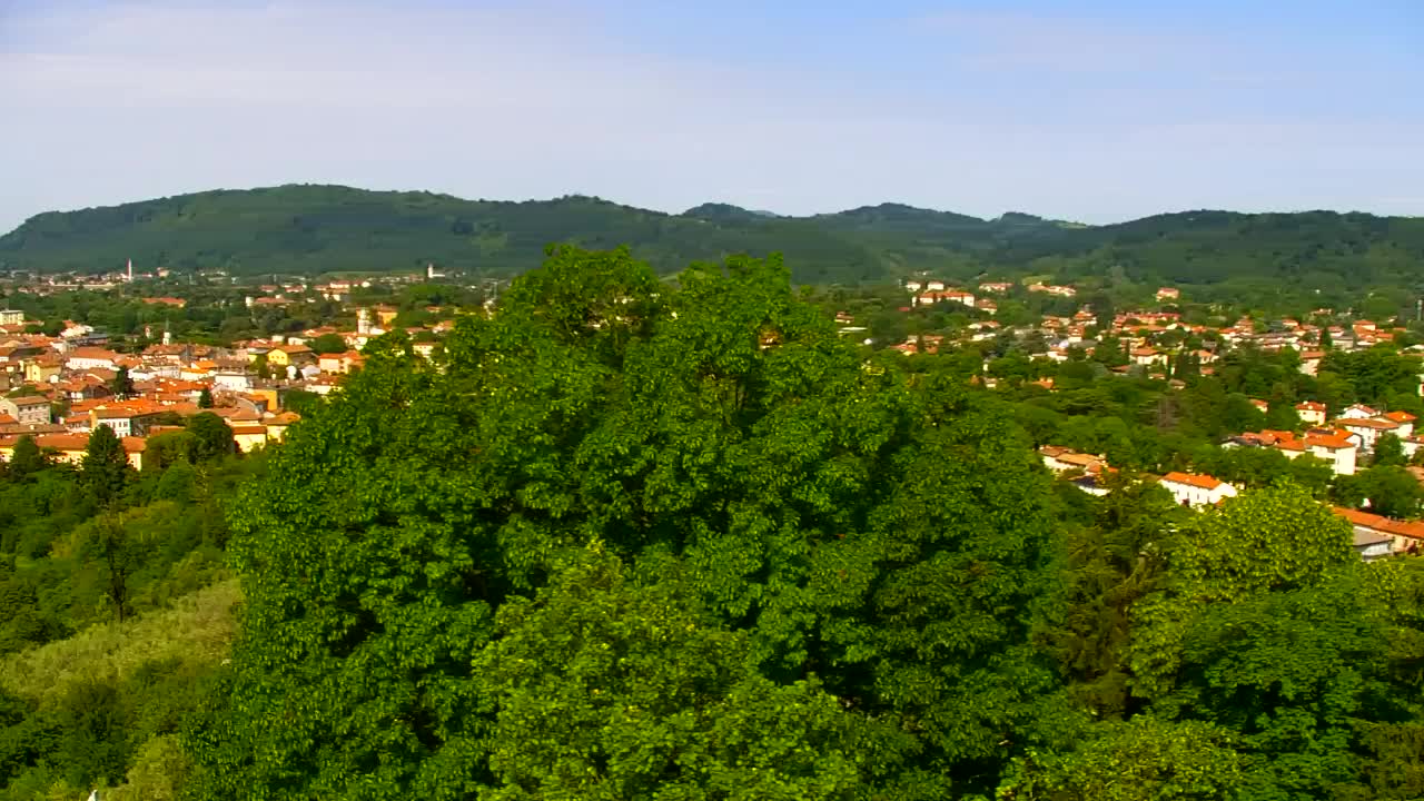 Nova Gorica y Gorizia: Impresionantes Vistas desde el Monasterio Franciscano de Kostanjevica