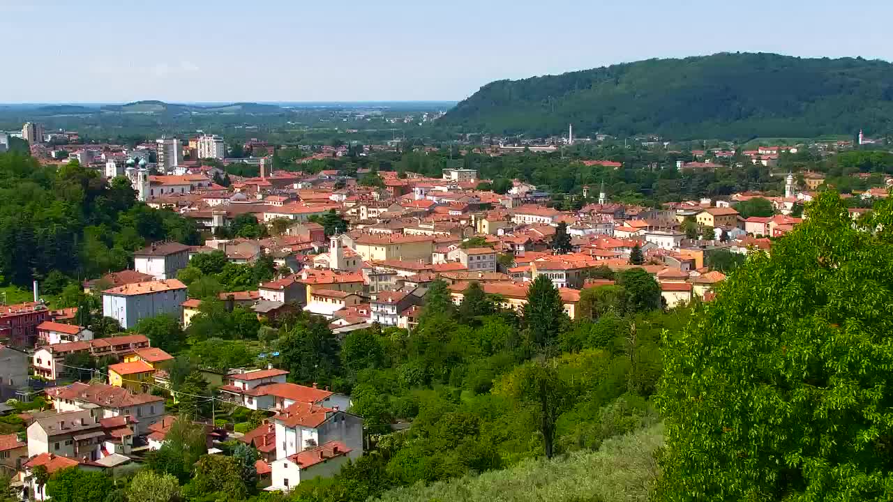 Nova Gorica in Gorica: Čudovit Razgled iz Frančiškanskega Samostana Kostanjevica