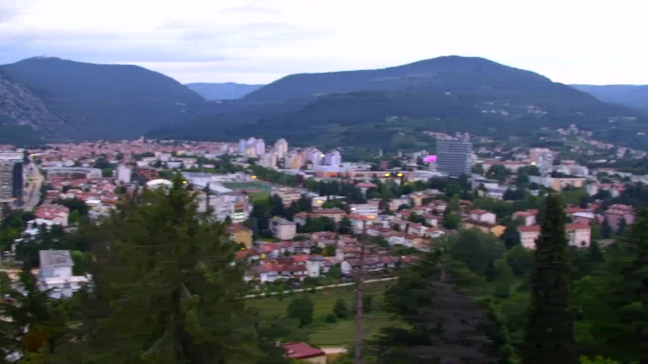 Nova Gorica y Gorizia: Impresionantes Vistas desde el Monasterio Franciscano de Kostanjevica