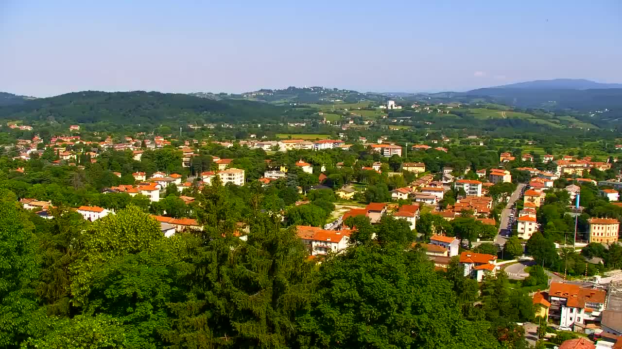 Nova Gorica i Gorica: Prekrasan Pogled iz Franjevačkog Samostana Kostanjevica