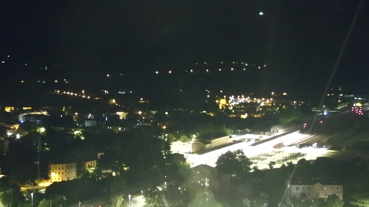 Nova Gorica i Gorica: Prekrasan Pogled iz Franjevačkog Samostana Kostanjevica