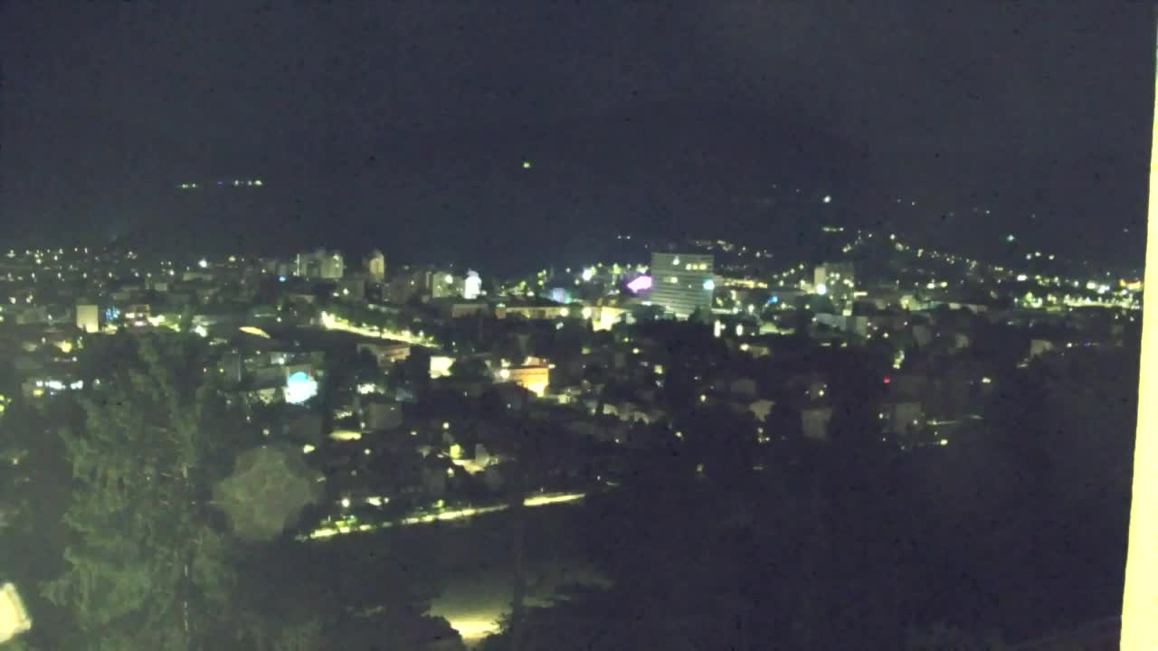 Nova Gorica i Gorica: Prekrasan Pogled iz Franjevačkog Samostana Kostanjevica