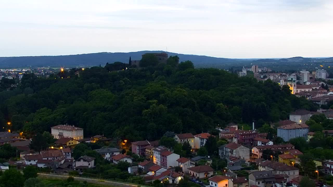 Nova Gorica und Görz: Atemberaubende Aussicht vom Franziskanerkloster Kostanjevica