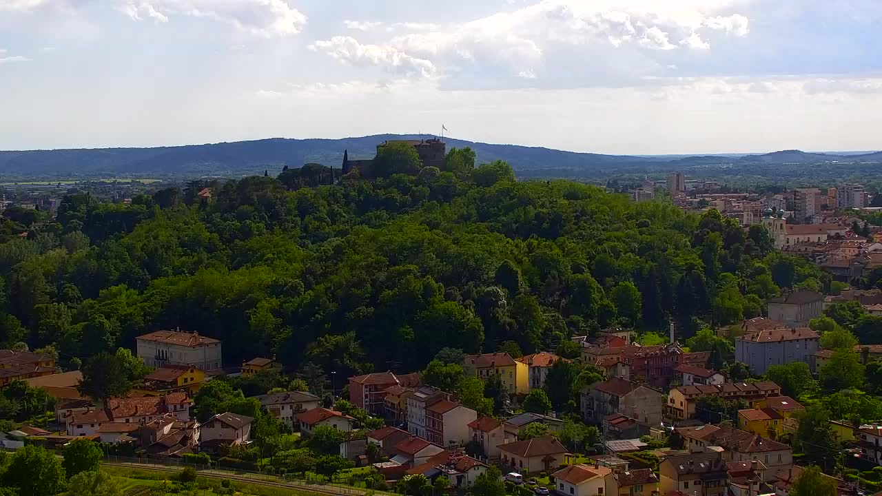 Nova Gorica e Gorizia: Panorama Mozzafiato dal Convento Francescano di Castagnevizza