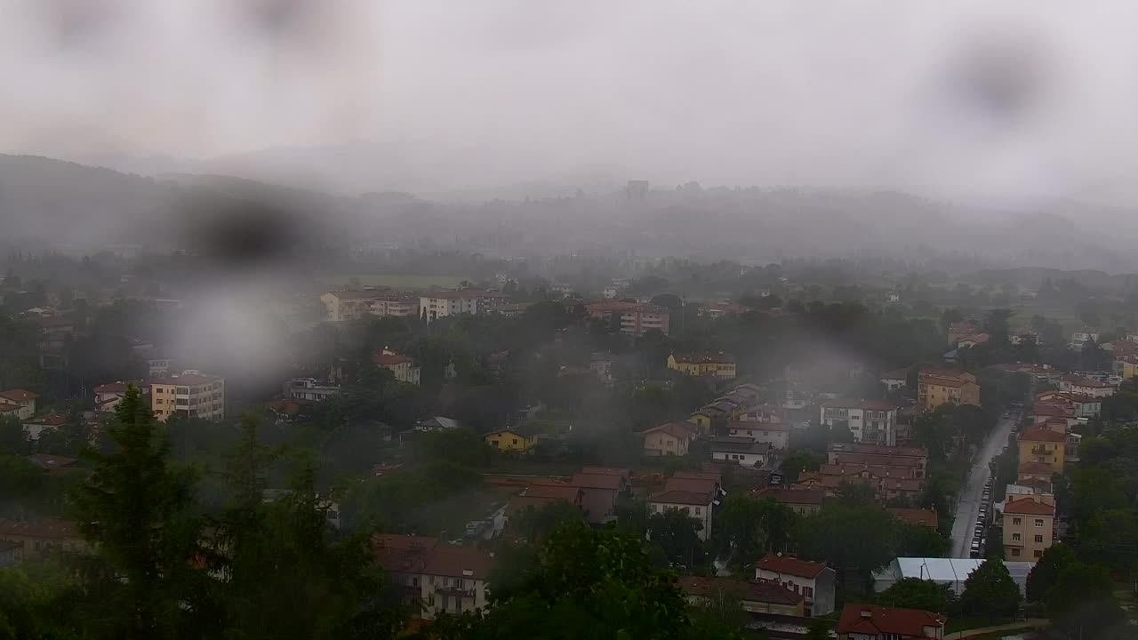 Nova Gorica e Gorizia: Panorama Mozzafiato dal Convento Francescano di Castagnevizza