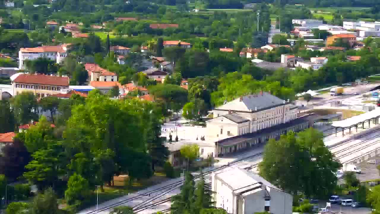 Nova Gorica i Gorica: Prekrasan Pogled iz Franjevačkog Samostana Kostanjevica