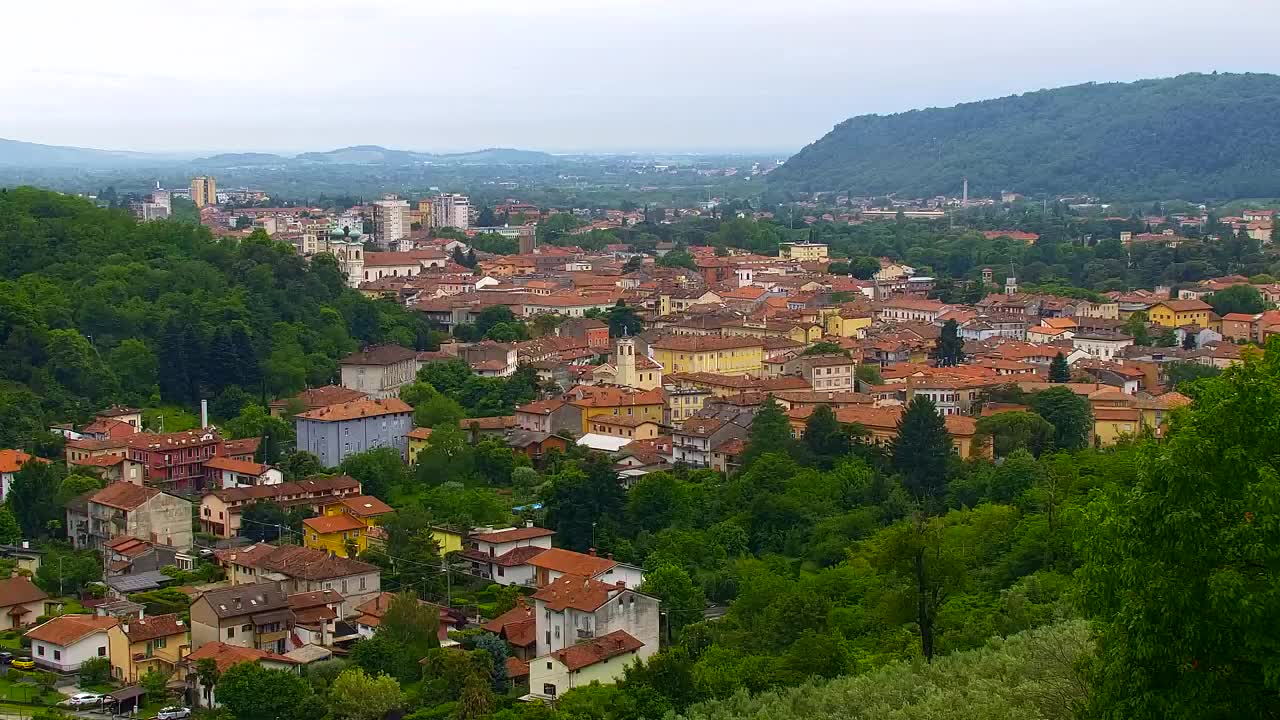 Nova Gorica y Gorizia: Impresionantes Vistas desde el Monasterio Franciscano de Kostanjevica
