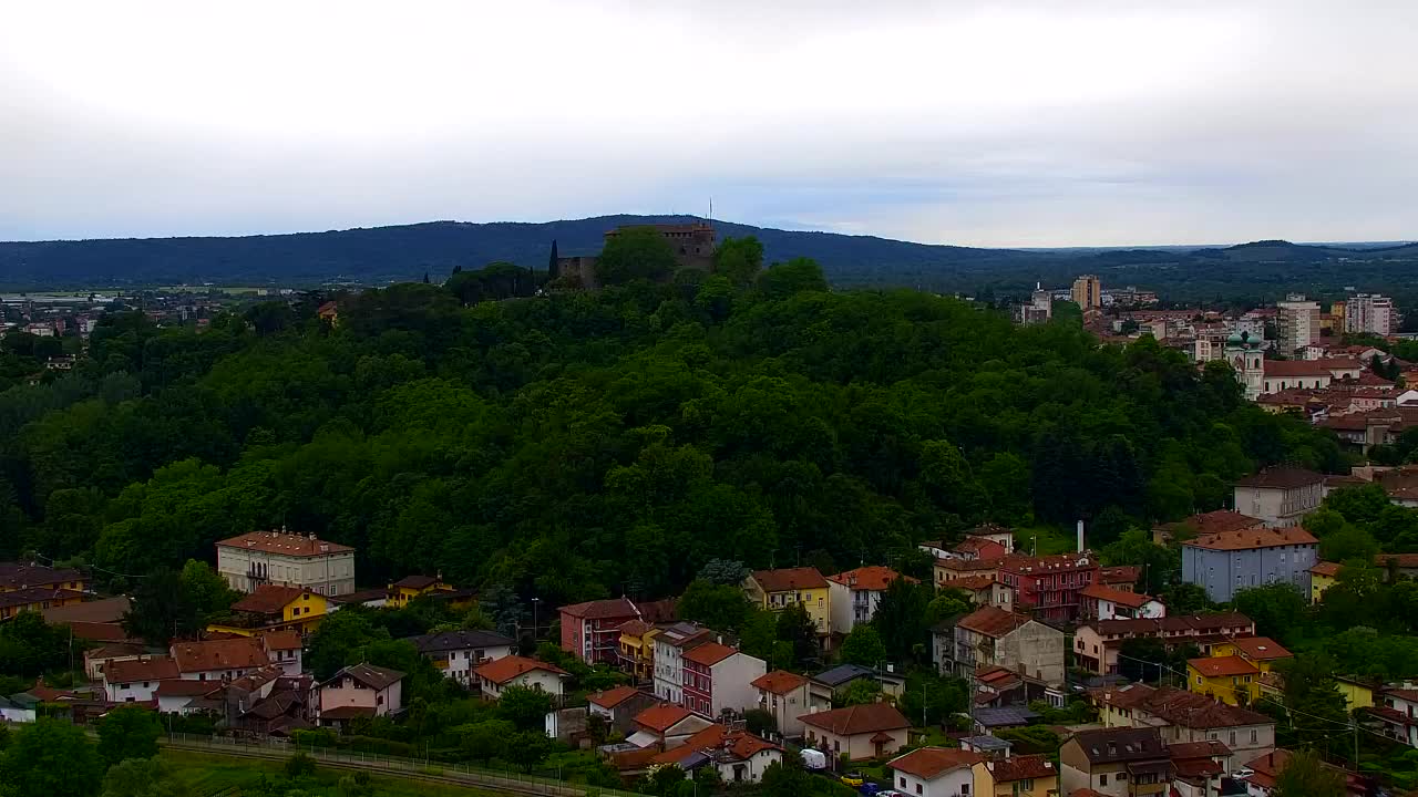 Nova Gorica i Gorica: Prekrasan Pogled iz Franjevačkog Samostana Kostanjevica
