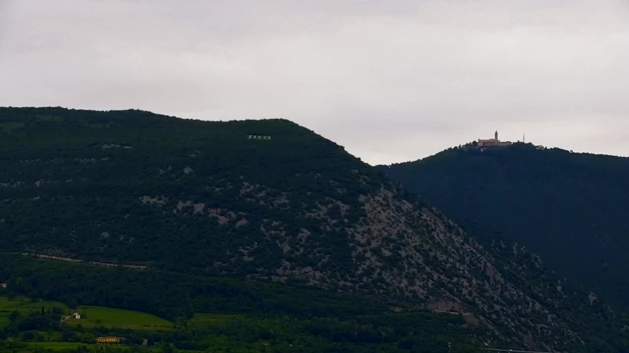 Nova Gorica i Gorica: Prekrasan Pogled iz Franjevačkog Samostana Kostanjevica
