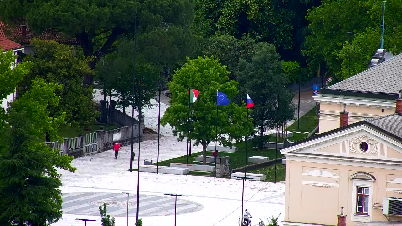 Nova Gorica in Gorica: Čudovit Razgled iz Frančiškanskega Samostana Kostanjevica