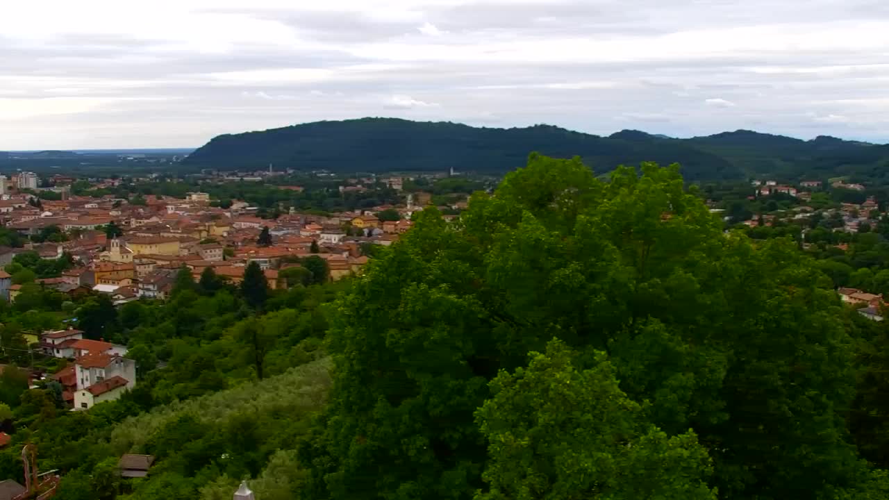 Nova Gorica in Gorica: Čudovit Razgled iz Frančiškanskega Samostana Kostanjevica