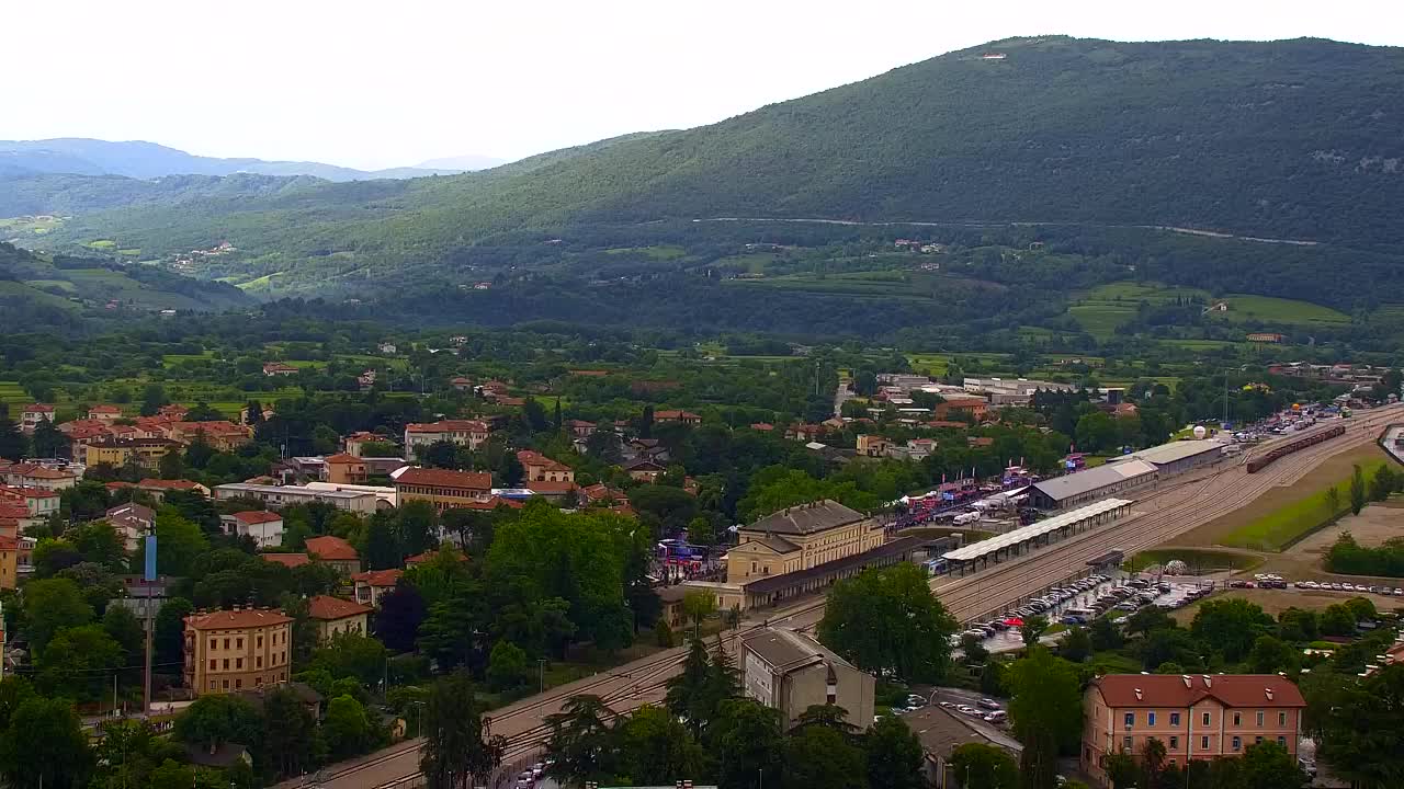 Nova Gorica und Görz: Atemberaubende Aussicht vom Franziskanerkloster Kostanjevica