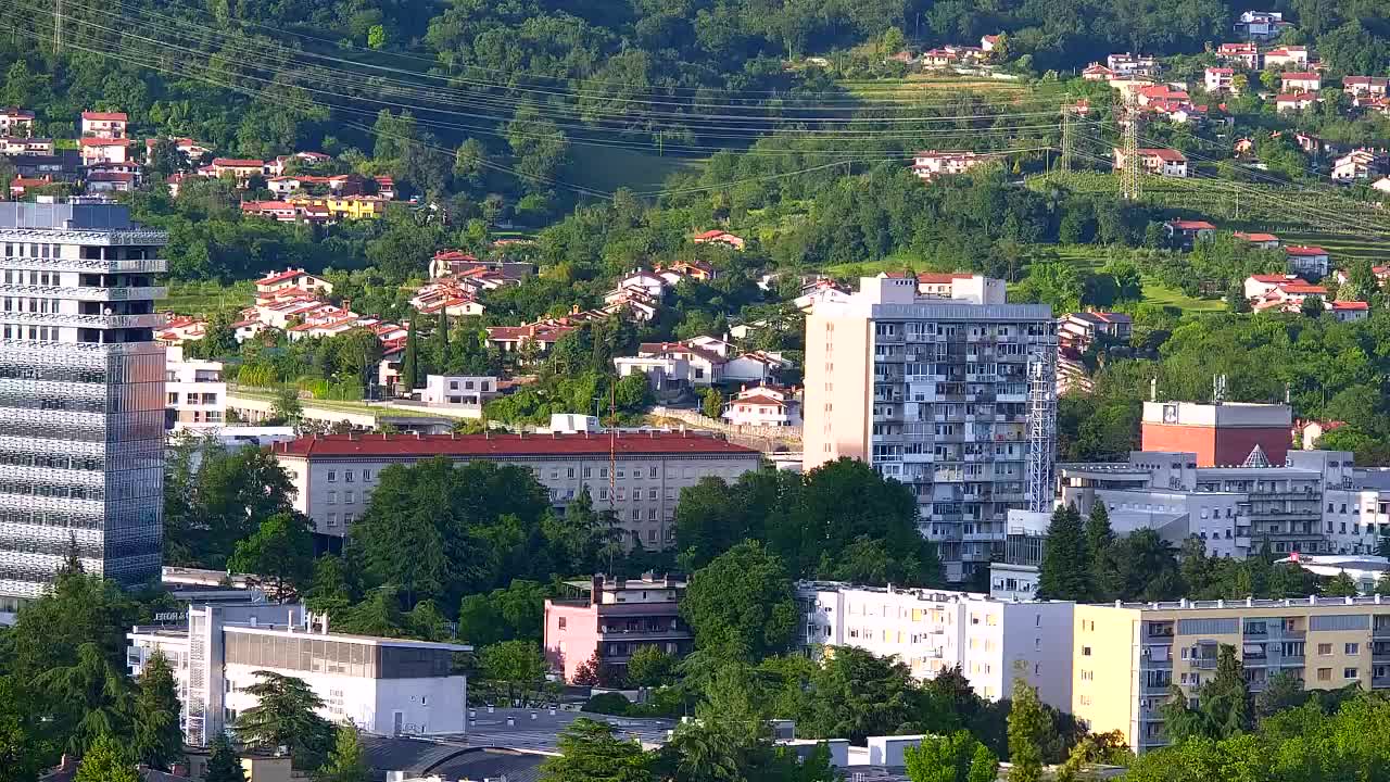 Nova Gorica e Gorizia: Panorama Mozzafiato dal Convento Francescano di Castagnevizza