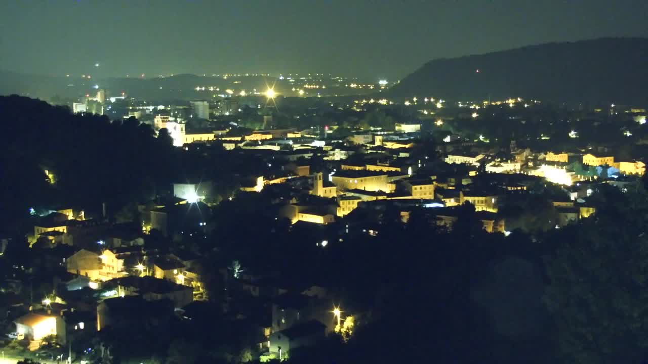 Nova Gorica e Gorizia: Panorama Mozzafiato dal Convento Francescano di Castagnevizza