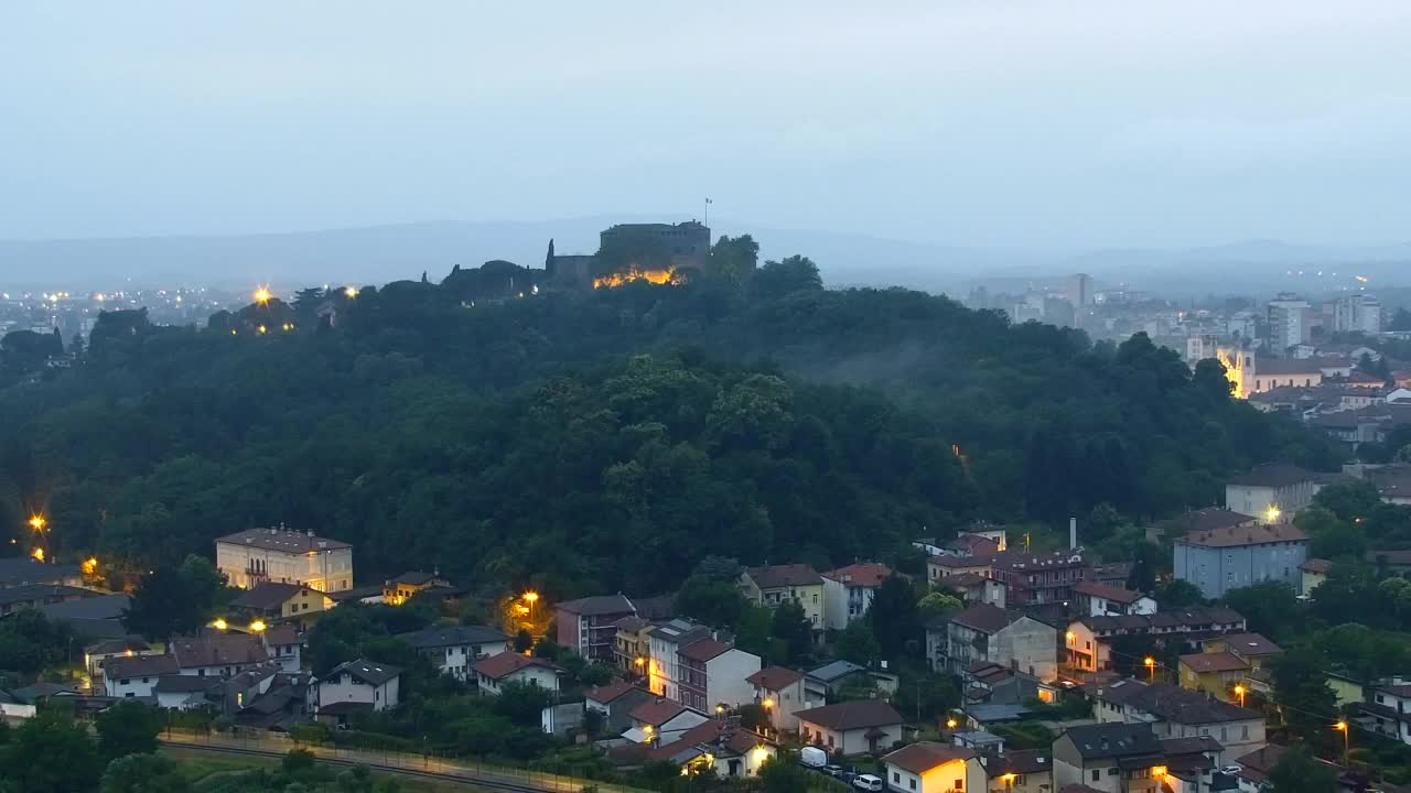 Nova Gorica und Görz: Atemberaubende Aussicht vom Franziskanerkloster Kostanjevica