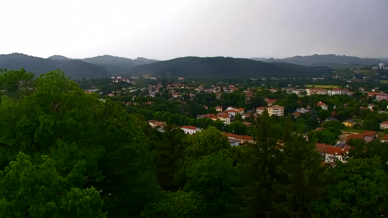 Nova Gorica y Gorizia: Impresionantes Vistas desde el Monasterio Franciscano de Kostanjevica