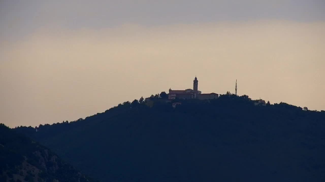 Nova Gorica y Gorizia: Impresionantes Vistas desde el Monasterio Franciscano de Kostanjevica