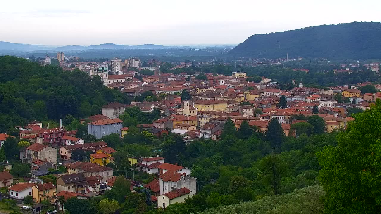 Nova Gorica und Görz: Atemberaubende Aussicht vom Franziskanerkloster Kostanjevica