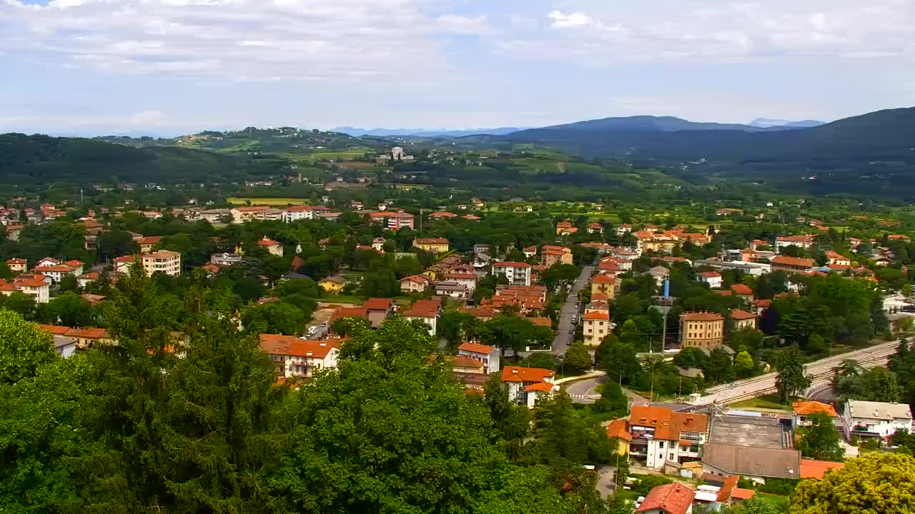 Nova Gorica i Gorica: Prekrasan Pogled iz Franjevačkog Samostana Kostanjevica