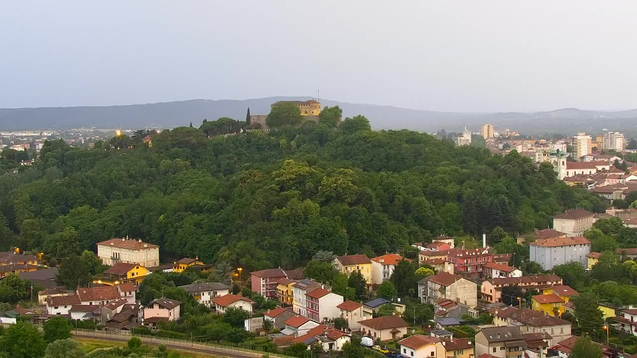 Nova Gorica und Görz: Atemberaubende Aussicht vom Franziskanerkloster Kostanjevica