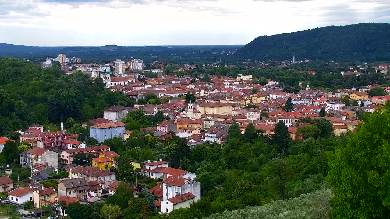 Nova Gorica et Gorizia : Vue Imprenable depuis le Monastère Franciscain de Kostanjevica