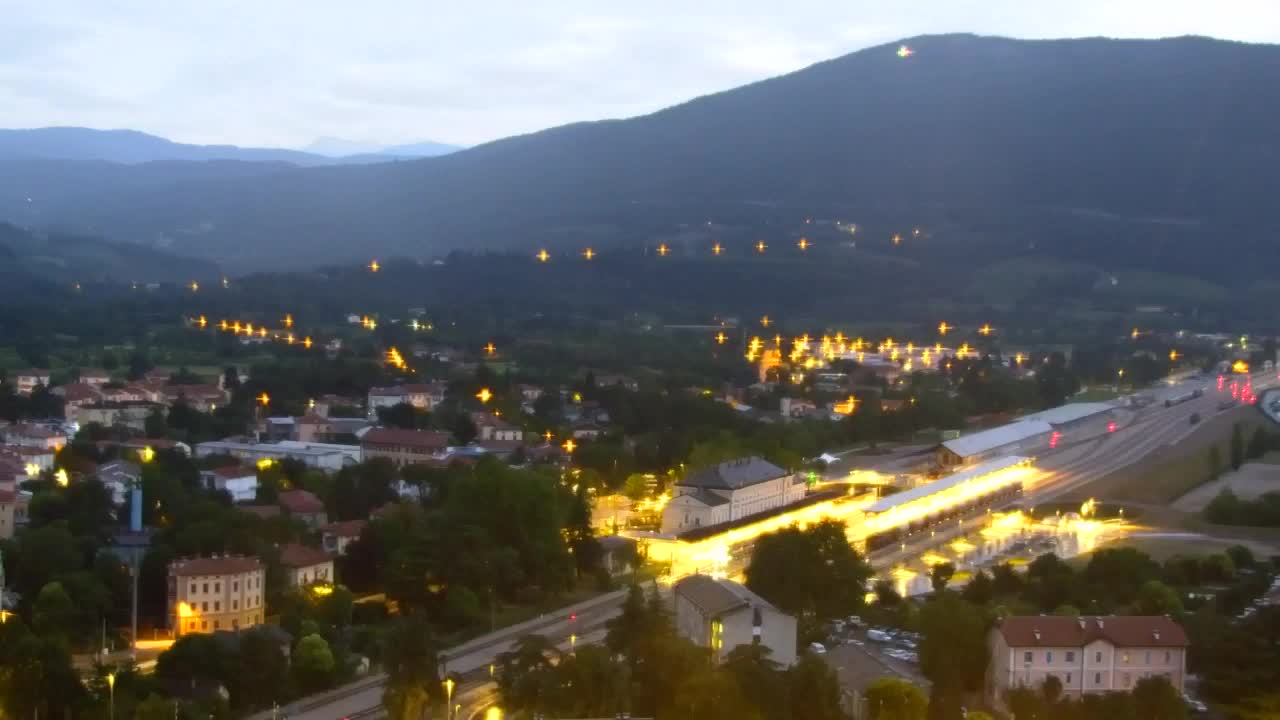 Nova Gorica y Gorizia: Impresionantes Vistas desde el Monasterio Franciscano de Kostanjevica